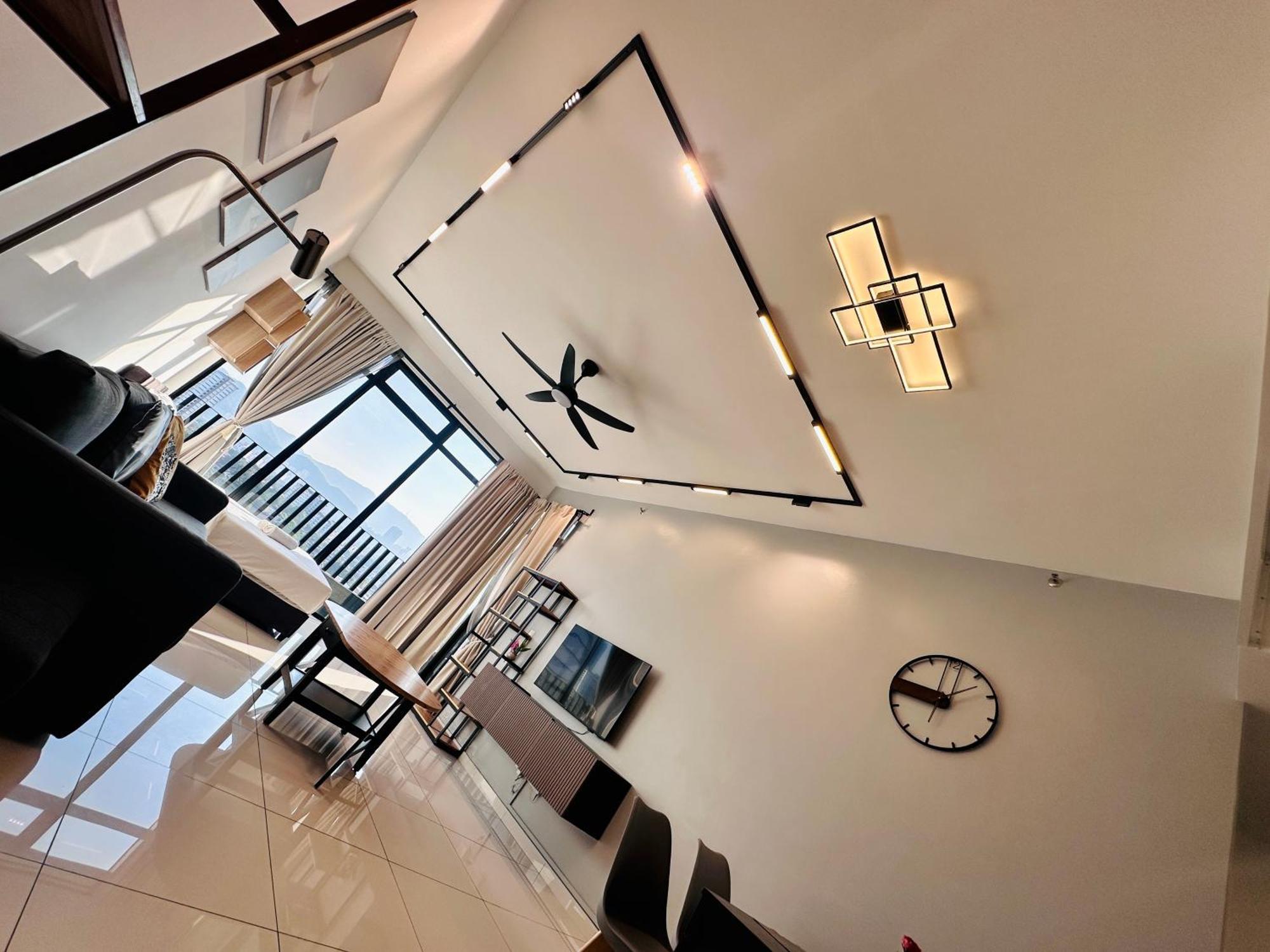 New Georgetown Instagramable 2Br Homestay For 10Pax 无敌美景两房民宿 Beacon Executive Suite Екстериор снимка